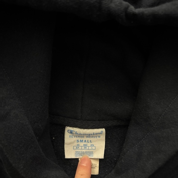 Champion Reverse Weave UNC North Carolina Tar Heels Hoodie - Picture 5 of 5